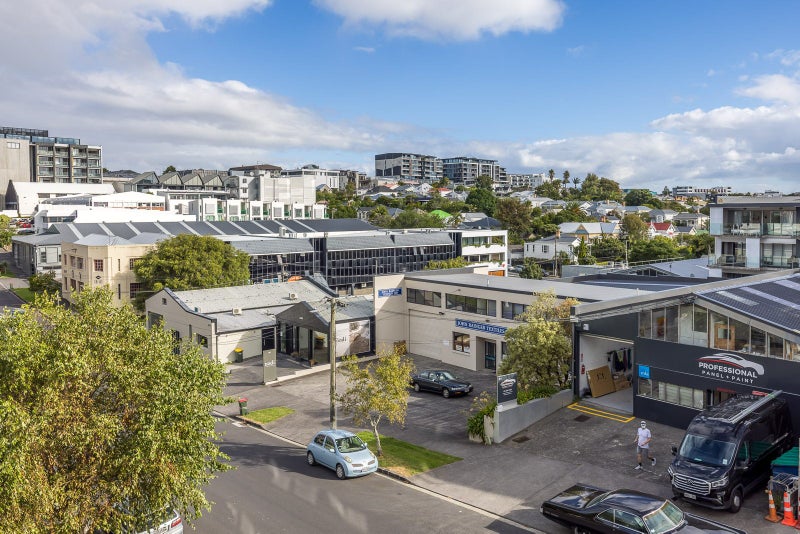 3A/33 Mackelvie Street, Grey Lynn, Auckland - Carousel 1