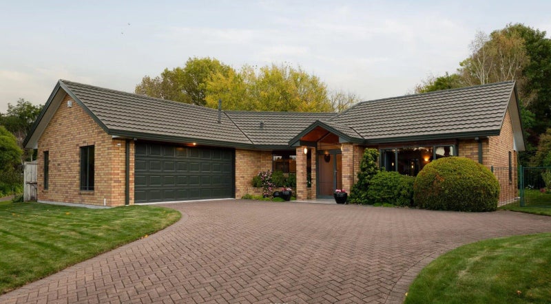 45 Canaandale Drive, Flagstaff, Hamilton - Carousel 2