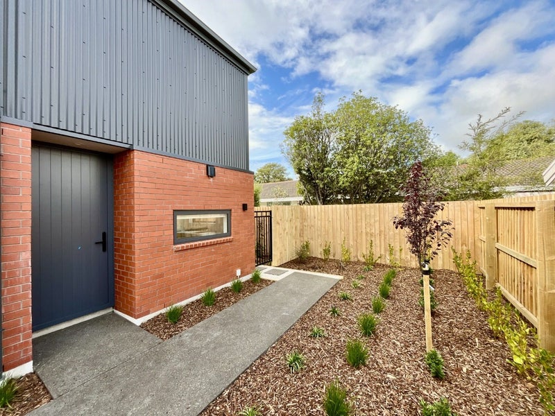8/76 Cranford Street, St Albans, Christchurch - Carousel 18