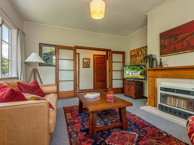 11 Anderson Street, Hokowhitu, Palmerston North - Carousel 2