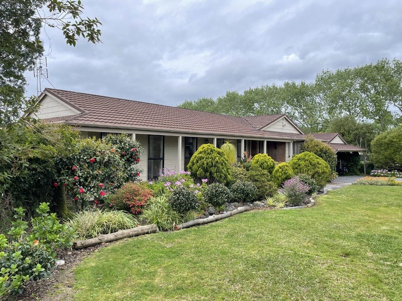 251 Clifton Road, Howick - Carousel 1