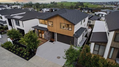 9 Hopetea Street, Long Bay, Auckland - Carousel 1