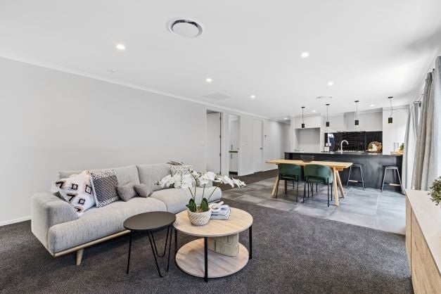 30 Earp Crescent, Chartwell, Hamilton - Carousel 23