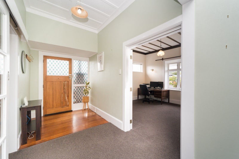 643 Ferguson Street, Terrace End, Palmerston North - Carousel 2