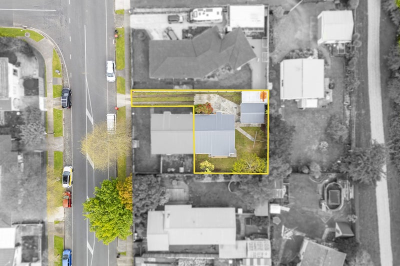 51B Gemstone Drive, Birchville, Upper Hutt - Carousel 23