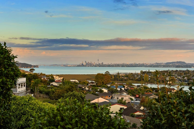 81 Luckens Road, West Harbour, Auckland - Carousel 15