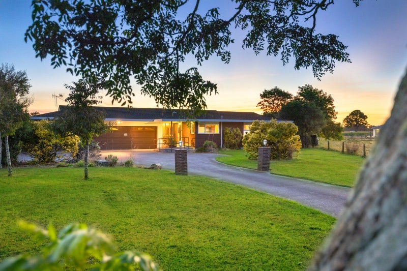 221 Setters Line, Bunnythorpe, Palmerston North - Carousel 17