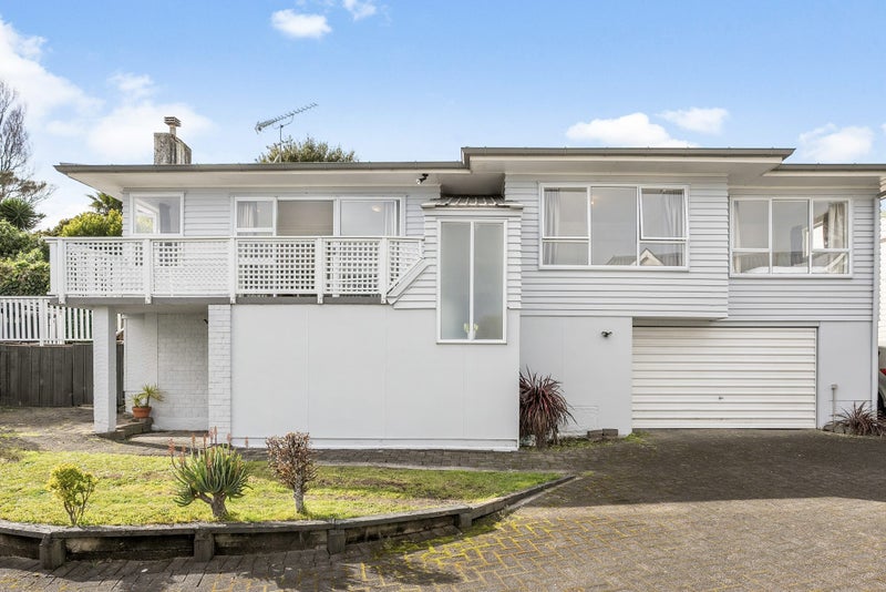 1/161A Mokoia Road, Birkenhead, Auckland - Carousel 1