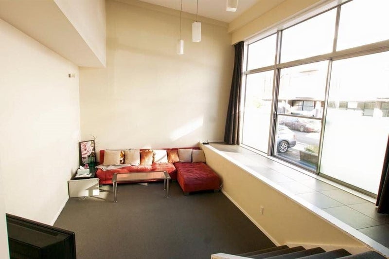 13/35 Torrens Terrace, Mount Cook, Wellington - Carousel 1