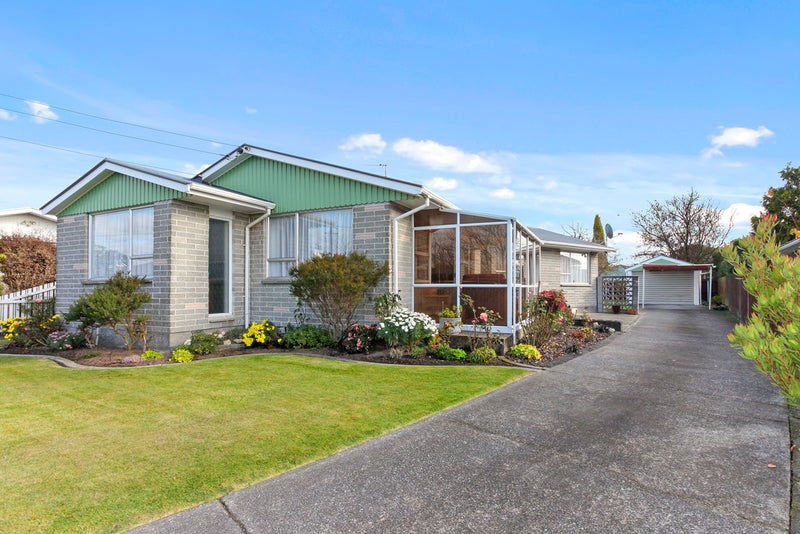 27 Cotswold Avenue, Bishopdale, Christchurch - Carousel 1