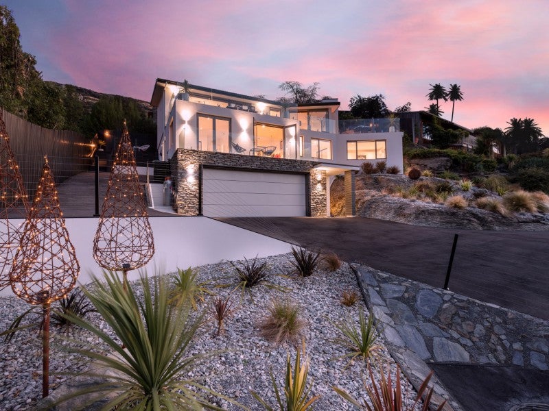 268 Peninsula Road, Kawarau Falls, Queenstown - Carousel 1