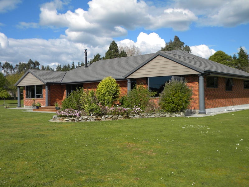 30 Pine Tree Road, Kaniere, Hokitika - Carousel 2