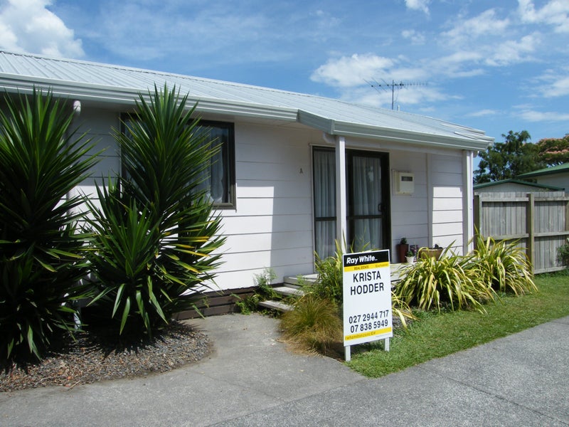 91A Oakfield Crescent, Pukete, Hamilton - Carousel 1