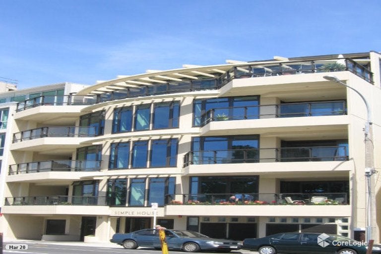 3A/84 Oriental Parade, Oriental Bay, Wellington - Carousel 1