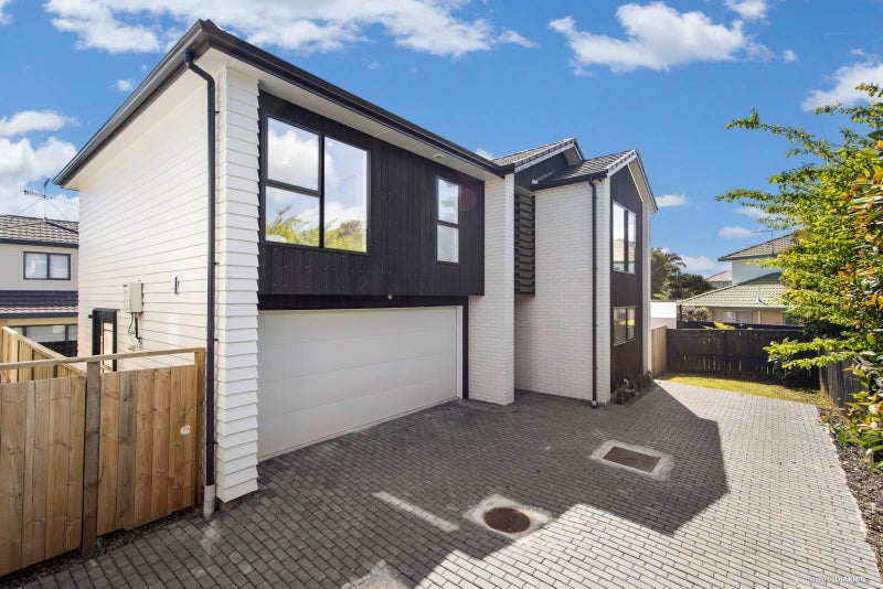 1D Whites Way, Ellerslie, Auckland - Carousel 1