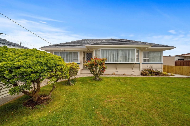 360 Carrington Street, Upper Vogeltown, New Plymouth - Carousel 1