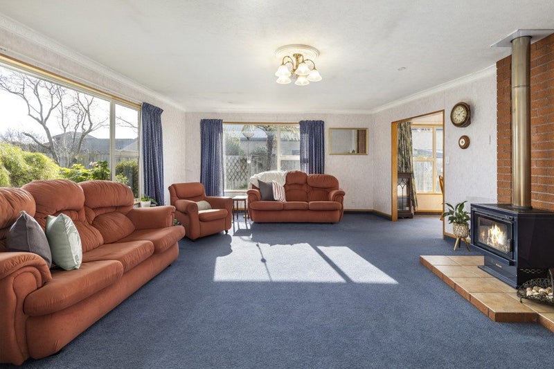 16 Westhaven Place, Redwoodtown, Blenheim - Carousel 2