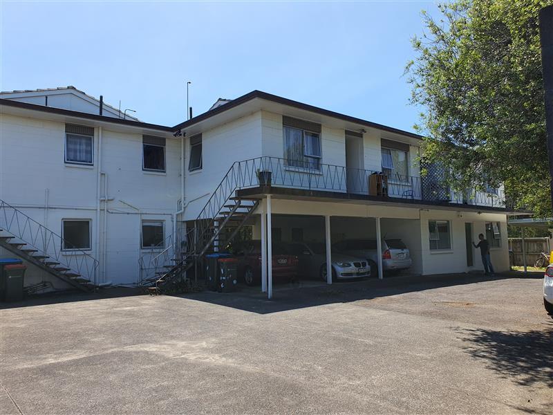 3/0 Malvern Road, Mount Albert, Auckland - Carousel 1