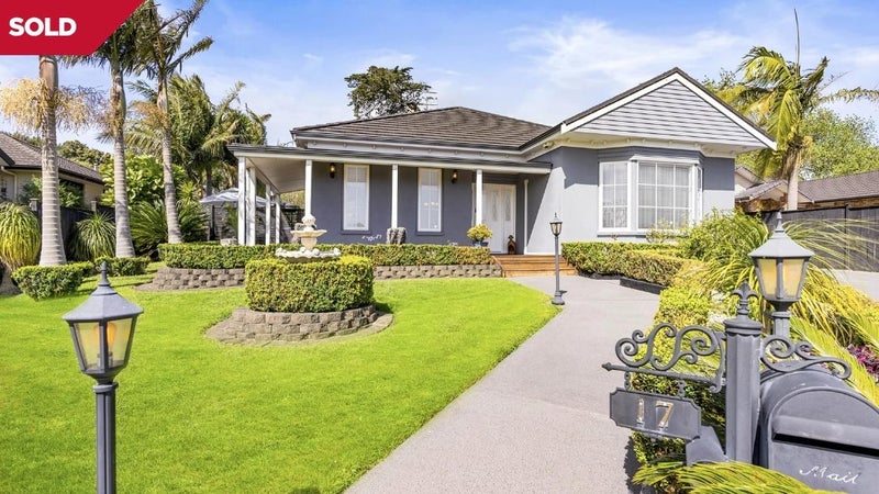 17 Willowbank Close, East Tamaki Heights, Auckland - Carousel 1