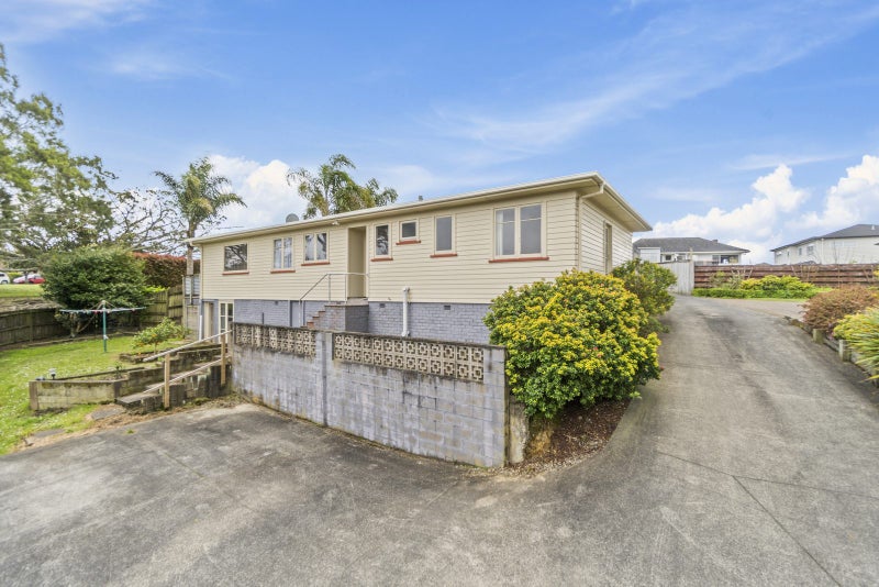 5 Andrew Road, Howick, Auckland - Carousel 2