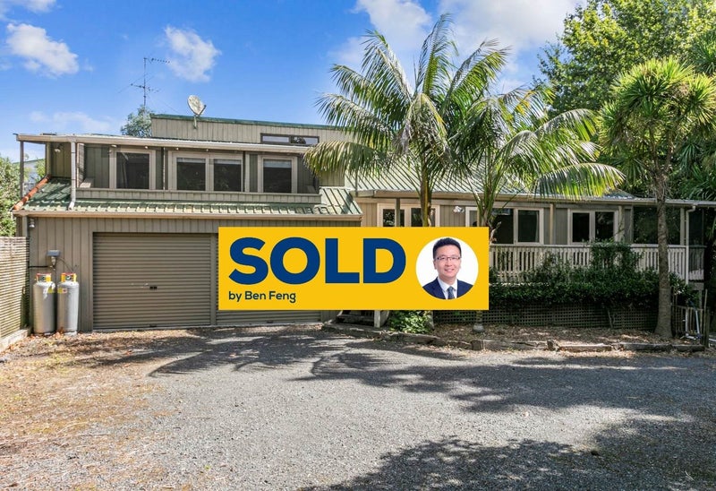 17 Nikau Street, New Lynn, Auckland - Carousel 1