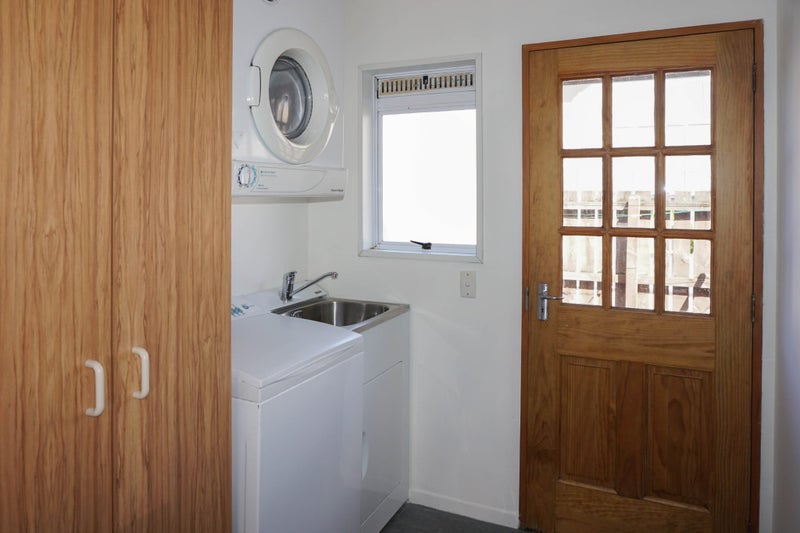 18C Forth Street, North Dunedin, Dunedin - Carousel 7