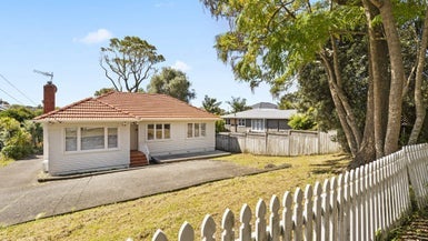 38 Washington Avenue, Glendowie, Auckland - Carousel 1