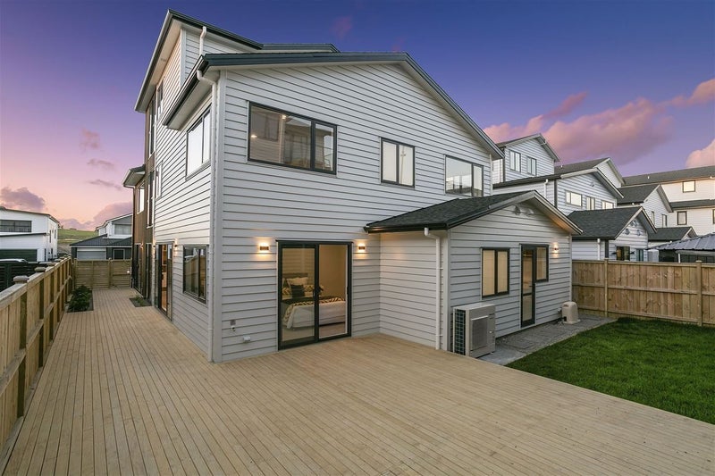 8 Turutu Place, Long Bay, Auckland - Carousel 19
