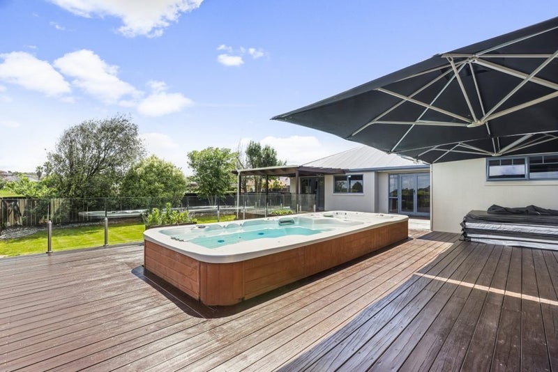 49 Ayrshire Drive, Grandview Heights, Hamilton - Carousel 2