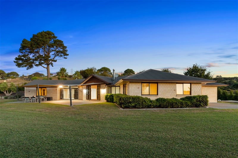 352 Ridge Road, Albany - Carousel 18