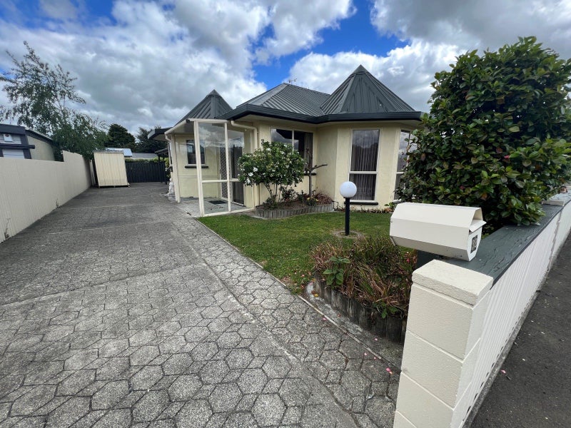 32 Waterloo Street, Dannevirke - Carousel 2
