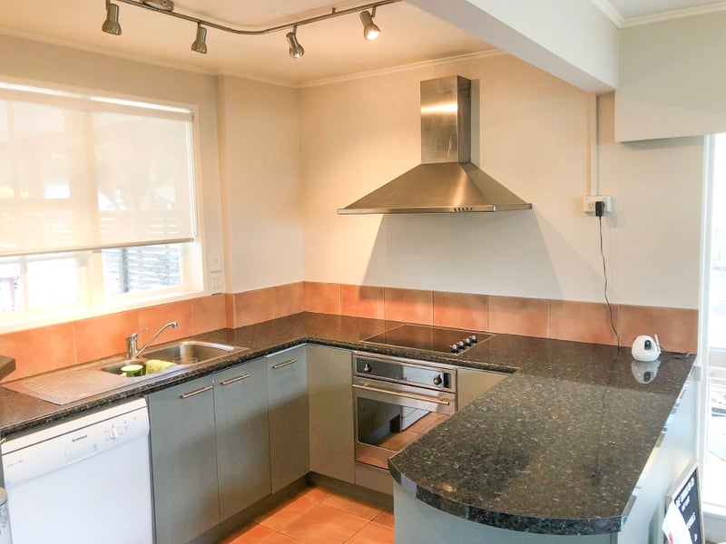 1/29 Bauchop RD, Waterloo, Lower Hutt - Carousel 2