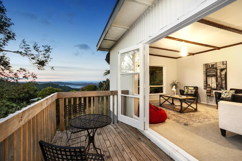 305 Forest Hill Road, Waiatarua, Auckland - Carousel 1