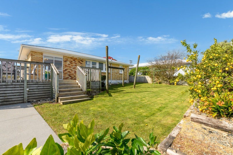31 Linton Crescent, Matua, Tauranga - Carousel 2