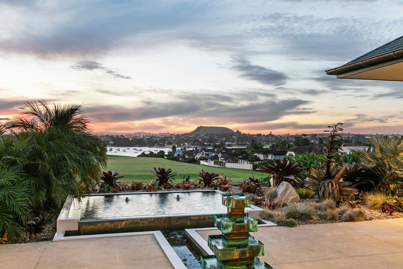 67 Manor Park, Sunnyhills, Auckland - Carousel 2