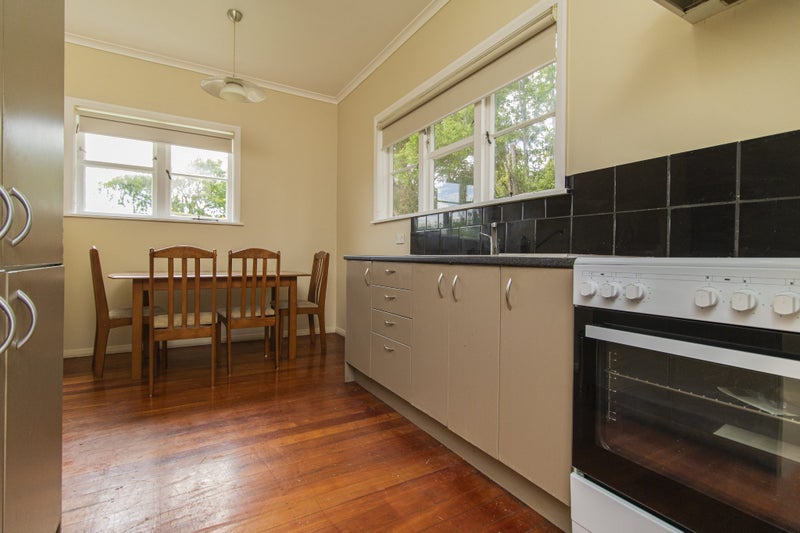 31 Oxford Street, Hokowhitu, Palmerston North - Carousel 2