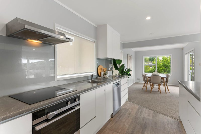 34 McDowell Crescent, Hillcrest, Auckland - Carousel 2
