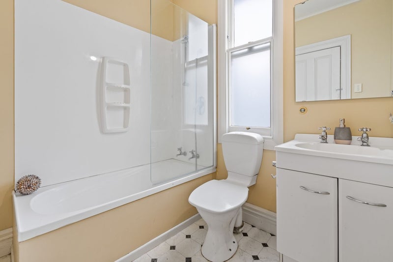 27 Nicholson Street, Forbury, Dunedin - Carousel 16