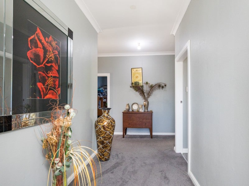 33 Seddon Street, Takaro, Palmerston North - Carousel 2