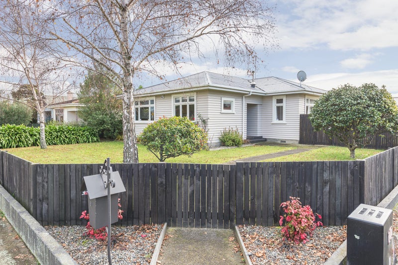 81 Limbrick Street, Terrace End, Palmerston North - Carousel 1