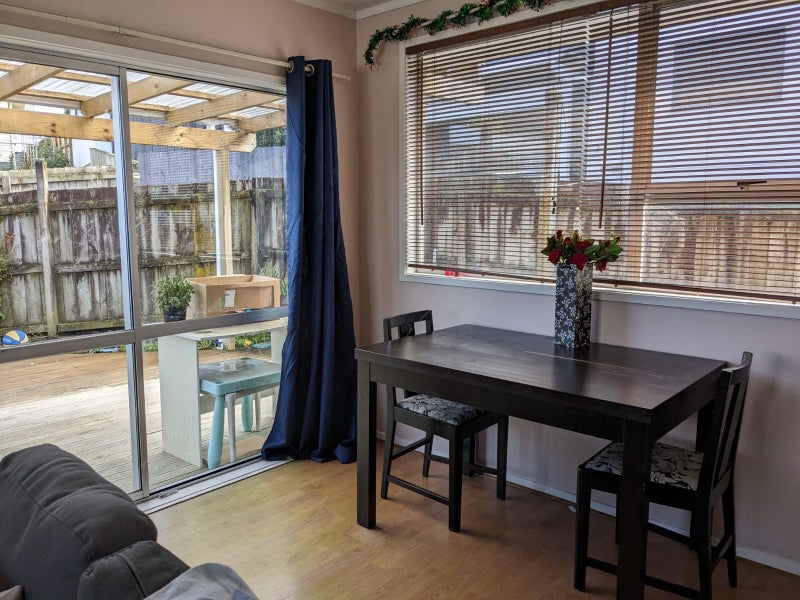 1/52 College Road, St Johns, Auckland - Carousel 2