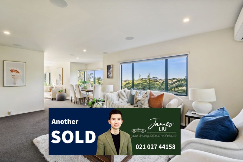 2/60 Arran Road, Browns Bay, Auckland - Carousel 1