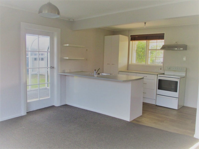 5/29 Bauchop RD, Waterloo, Lower Hutt - Carousel 2