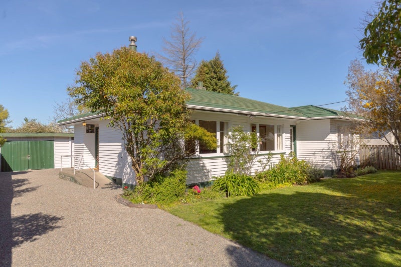 27 Brooklyn Road, Carterton, Carterton - Carousel 1
