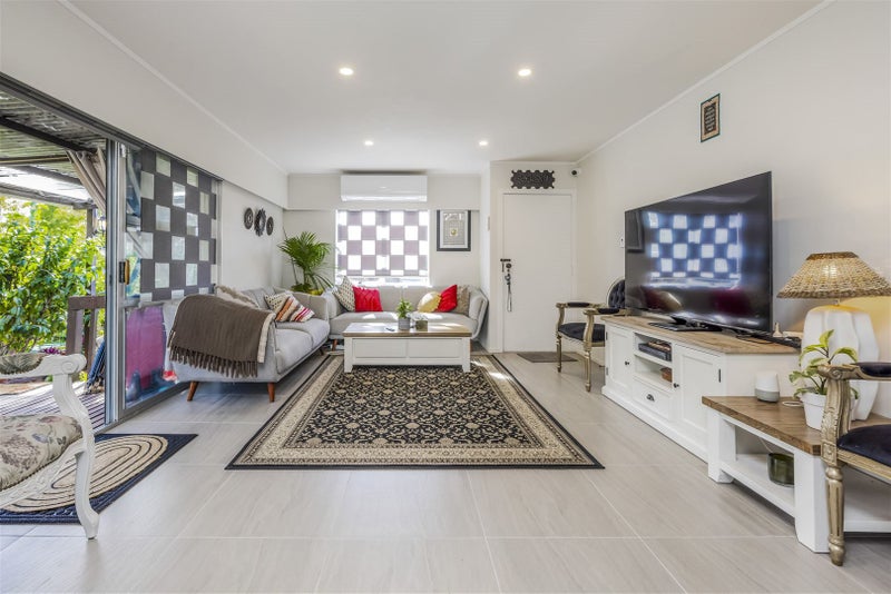 3/49 Seabrook Avenue, New Lynn, Auckland - Carousel 2