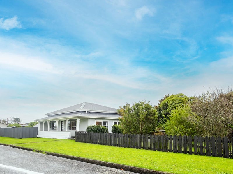 92 Bright Street, Cobden, Greymouth - Carousel 1