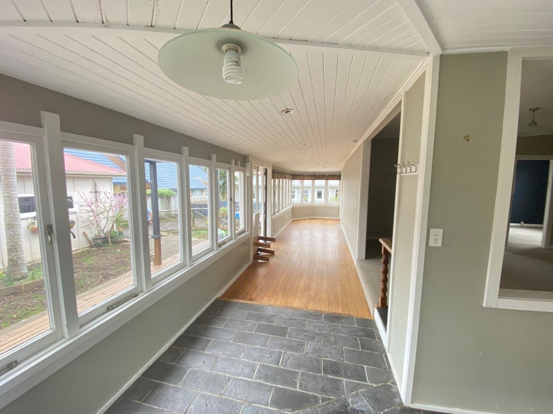 1/33 Nelson Street, Howick, Auckland - Carousel 2