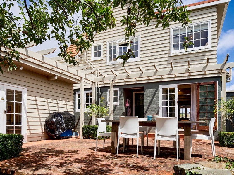 14 Maire Street, Eastbourne, Lower Hutt - Carousel 2