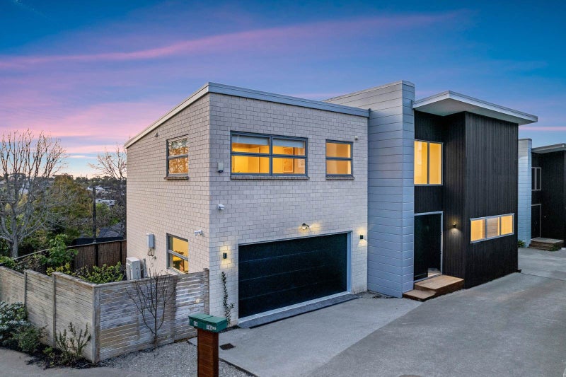 54 Godden Crescent, Mission Bay, Auckland - Carousel 1