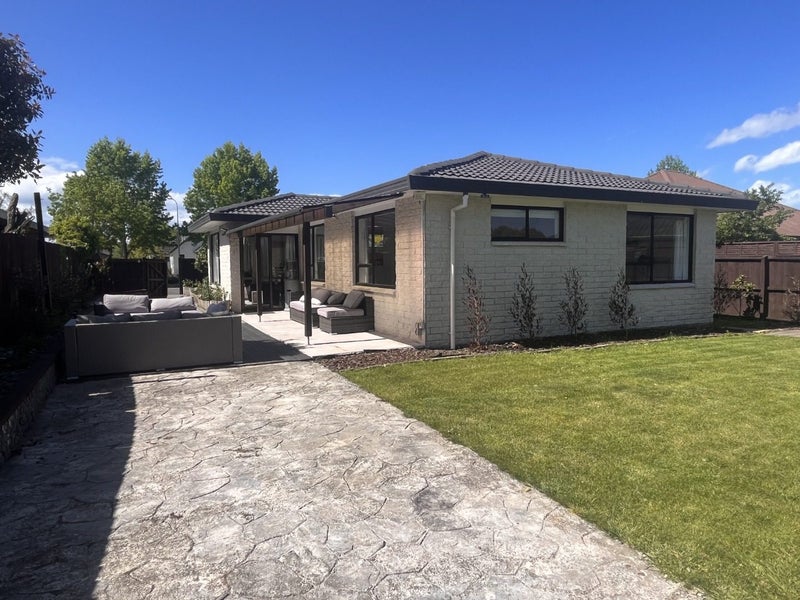 10 Lochmore Street, Bishopdale, Christchurch - Carousel 20